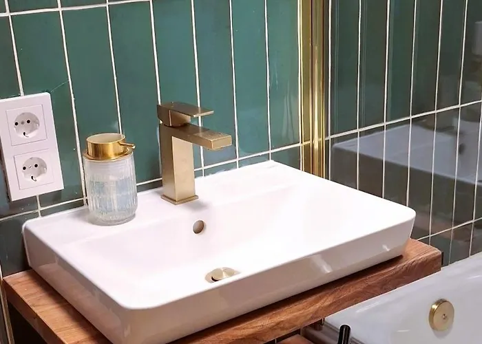 Forest 7 * Schönwalde